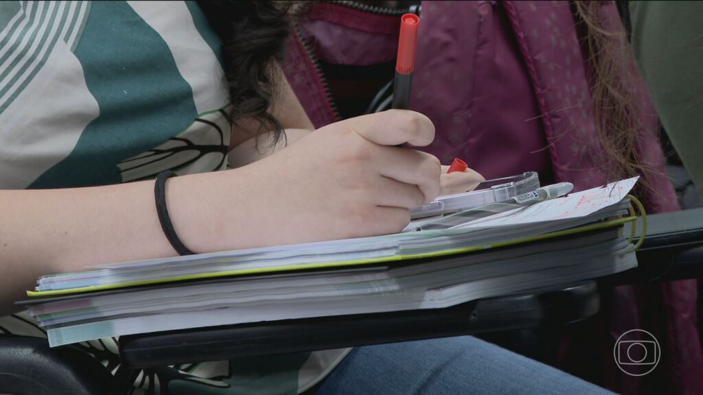 MEC anuncia nova oportunidade de renegociação de dívidas do Fies a partir de novembro - Noticiário 24H