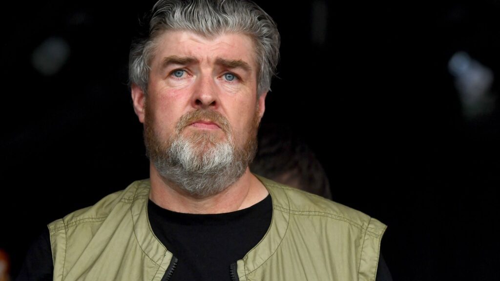 Irmão de Noel e Liam Gallagher é acusado de estupro e agressões - Noticiário 24H