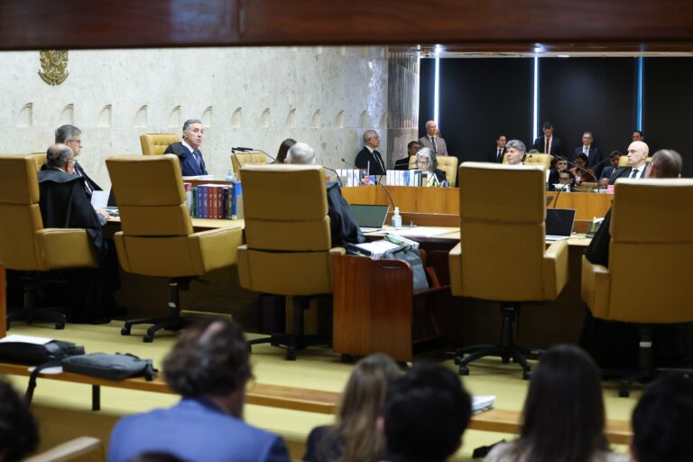 Datafolha: 36% reprovam o desempenho do Supremo Tribunal Federal e 29%, aprovam - Noticiário 24H