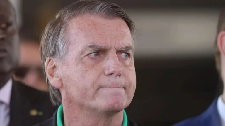 Deputados protestam contra prisão de Bolsonaro - Noticiário 24H