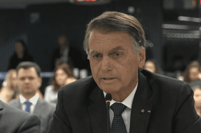 Bolsonaro e outros réus têm até esta quarta para apresentar alegações finais no julgamento da trama golpista - Noticiário 24H