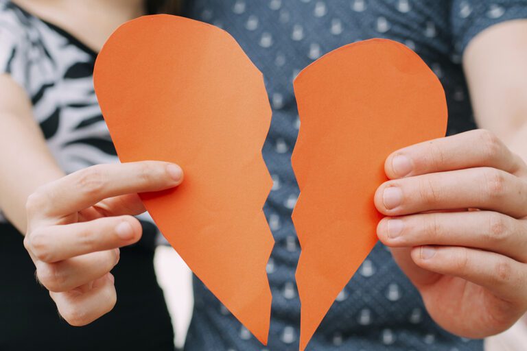 ‘Síndrome do coração partido’: estresse, como desilusão amorosa, pode causar quadro tão grave quanto infarto - Noticiário 24H