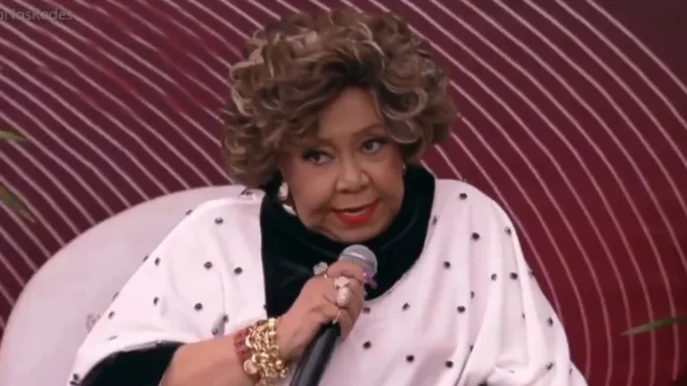 Alcione manda recado para Trump ao vivo: “Vou fazer uma macumbinha" Alcione manda recado para Trump ao vivo: “Vou fazer uma macumbinha" - Noticiário 24H