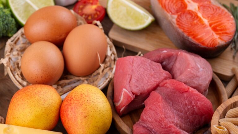 Quais vitaminas são essenciais para a saúde e quais alimentos oferecem a maior variedade? - Noticiário 24H