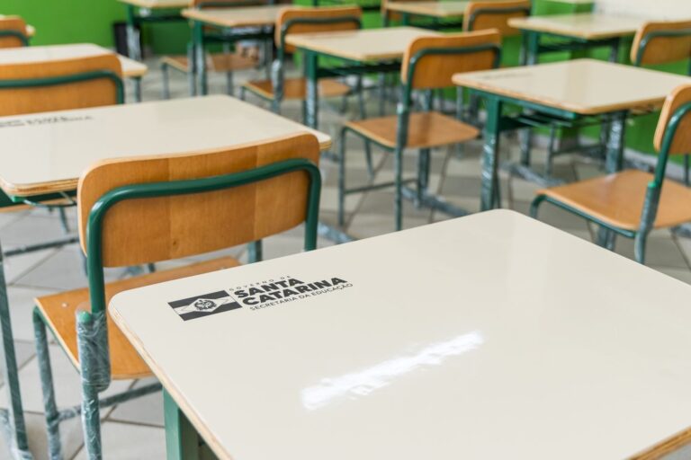 Enem 2025: SC é o estado que menos atraiu estudantes que estão concluindo o ensino médio - Noticiário 24H